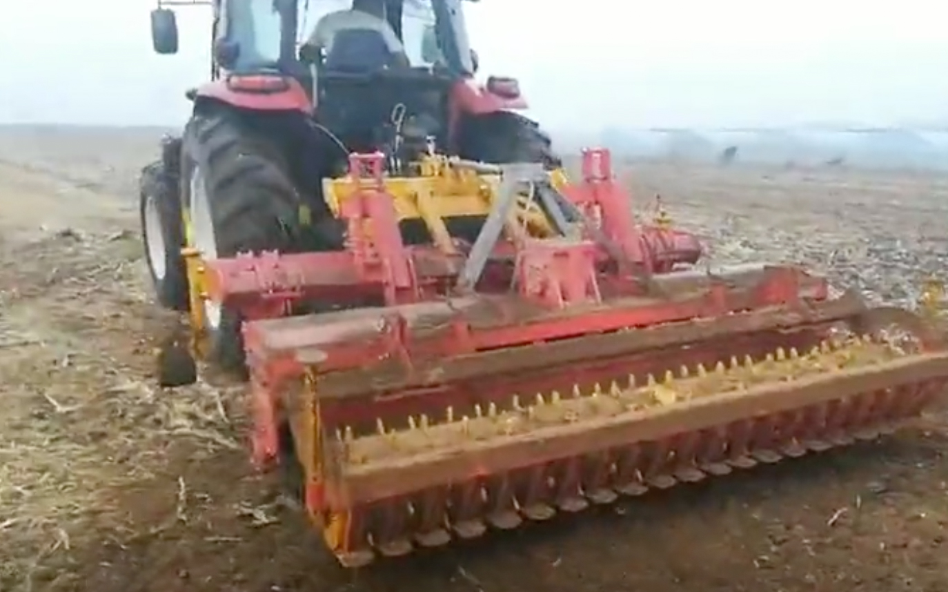 深松机，联合耕整机作业视频